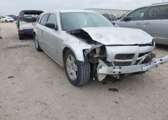 2005 DODGE MAGNUM