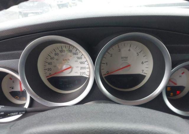 2005 DODGE MAGNUM