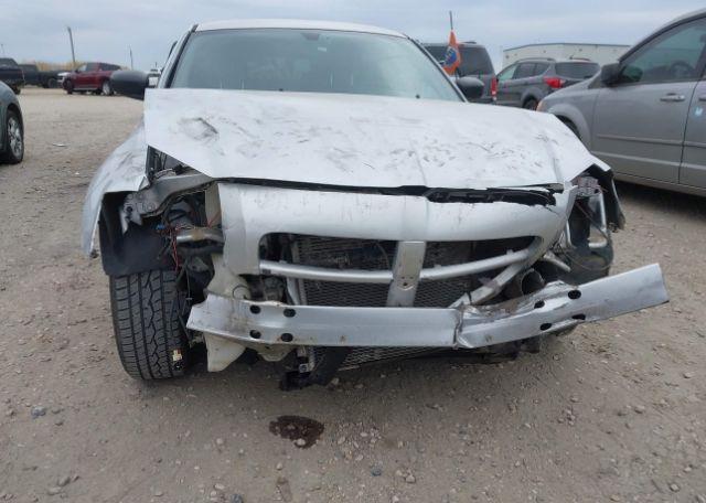 2005 DODGE MAGNUM