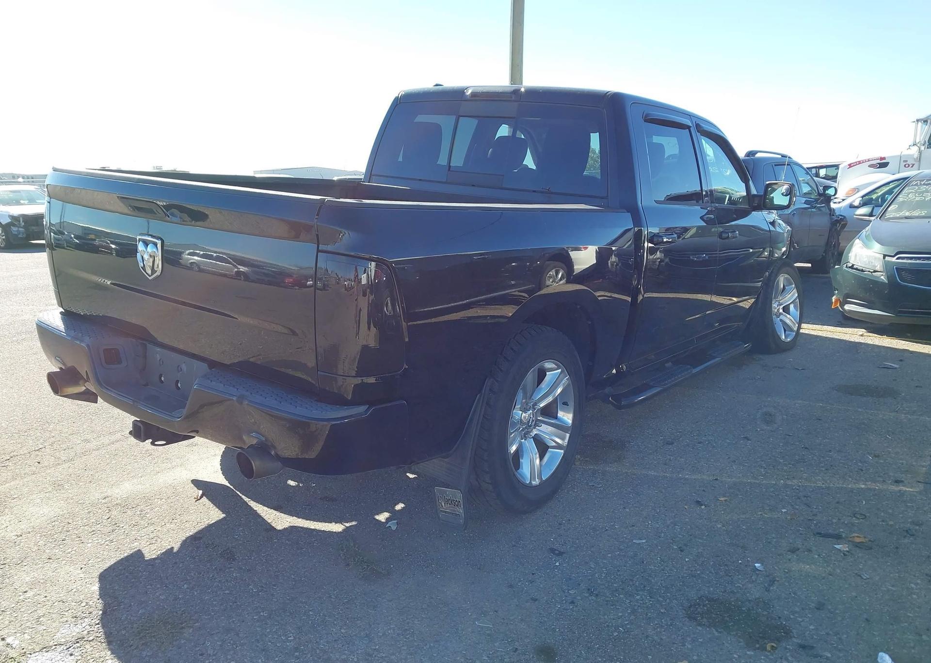 2014 RAM 1500 SPORT