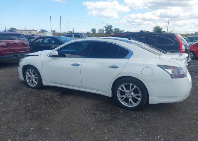 2013 NISSAN MAXIMA SV