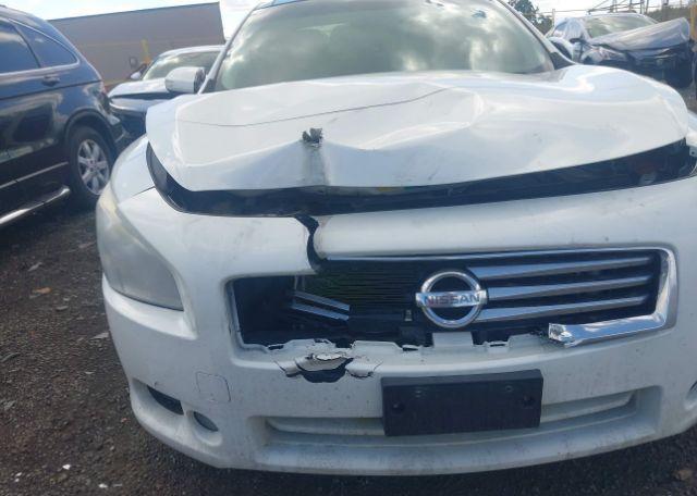 2013 NISSAN MAXIMA SV