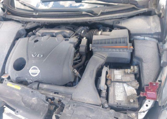 2013 NISSAN MAXIMA SV