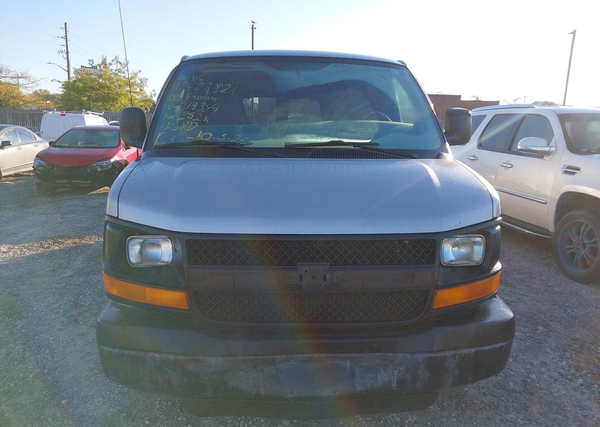 2005 CHEVROLET EXPRESS G2500