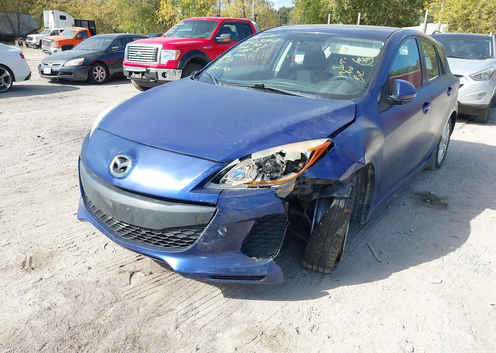2012 MAZDA MAZDA3 GS-SKY