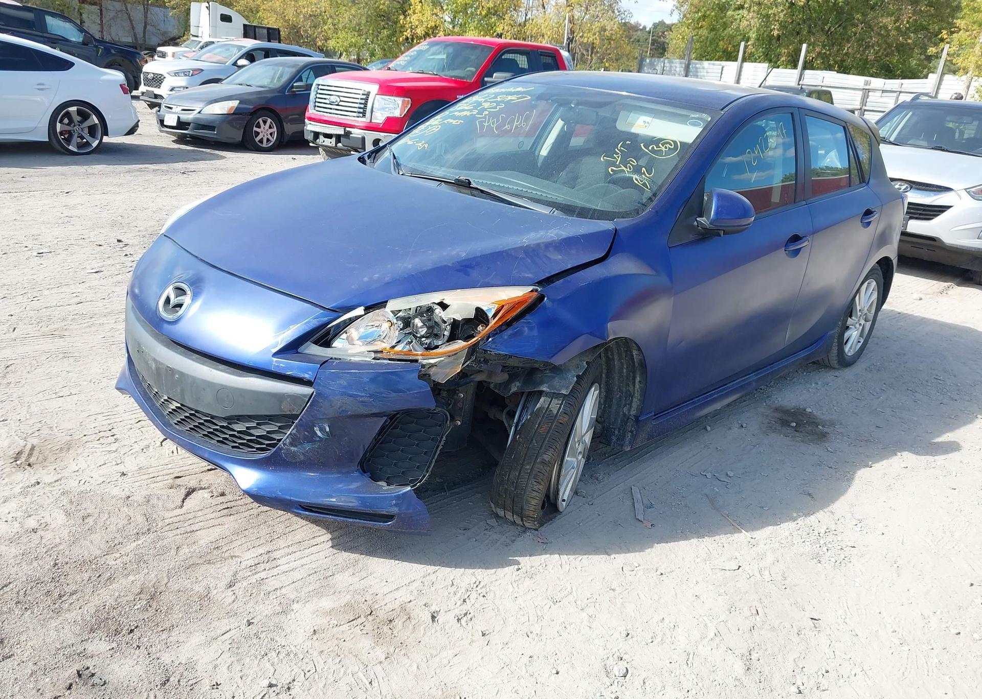 2012 MAZDA MAZDA3 GS-SKY