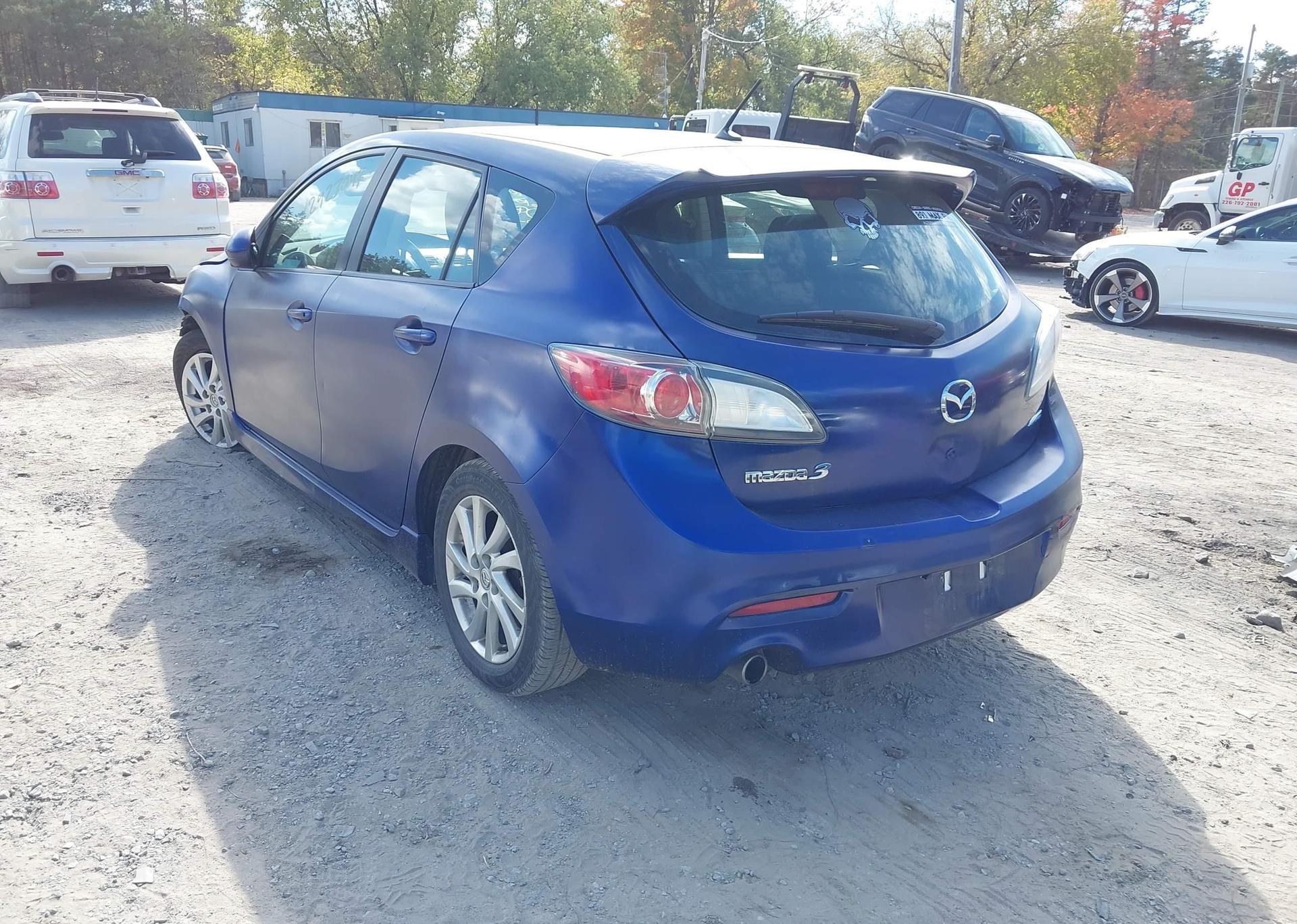 2012 MAZDA MAZDA3 GS-SKY