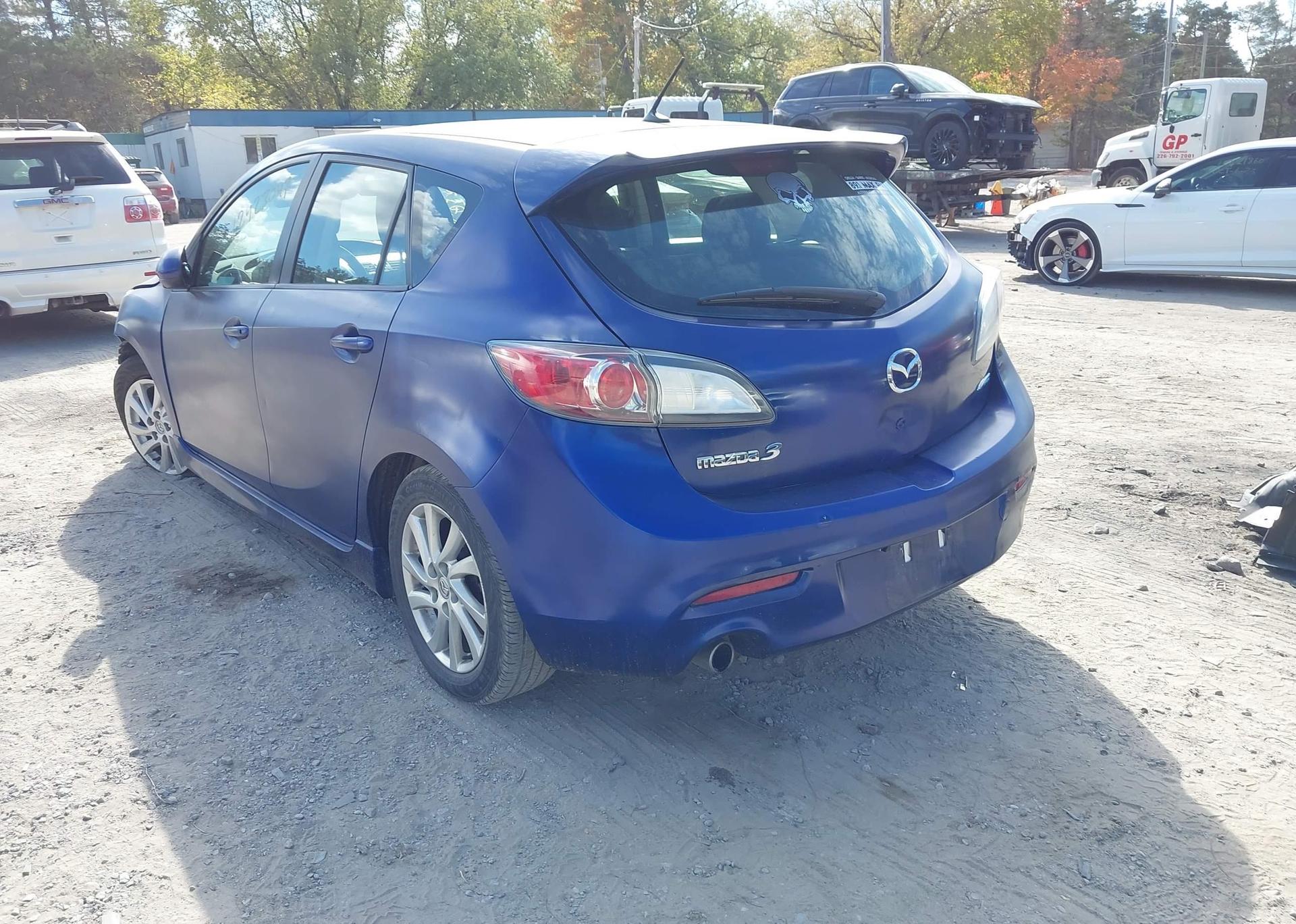 2012 MAZDA MAZDA3 GS-SKY