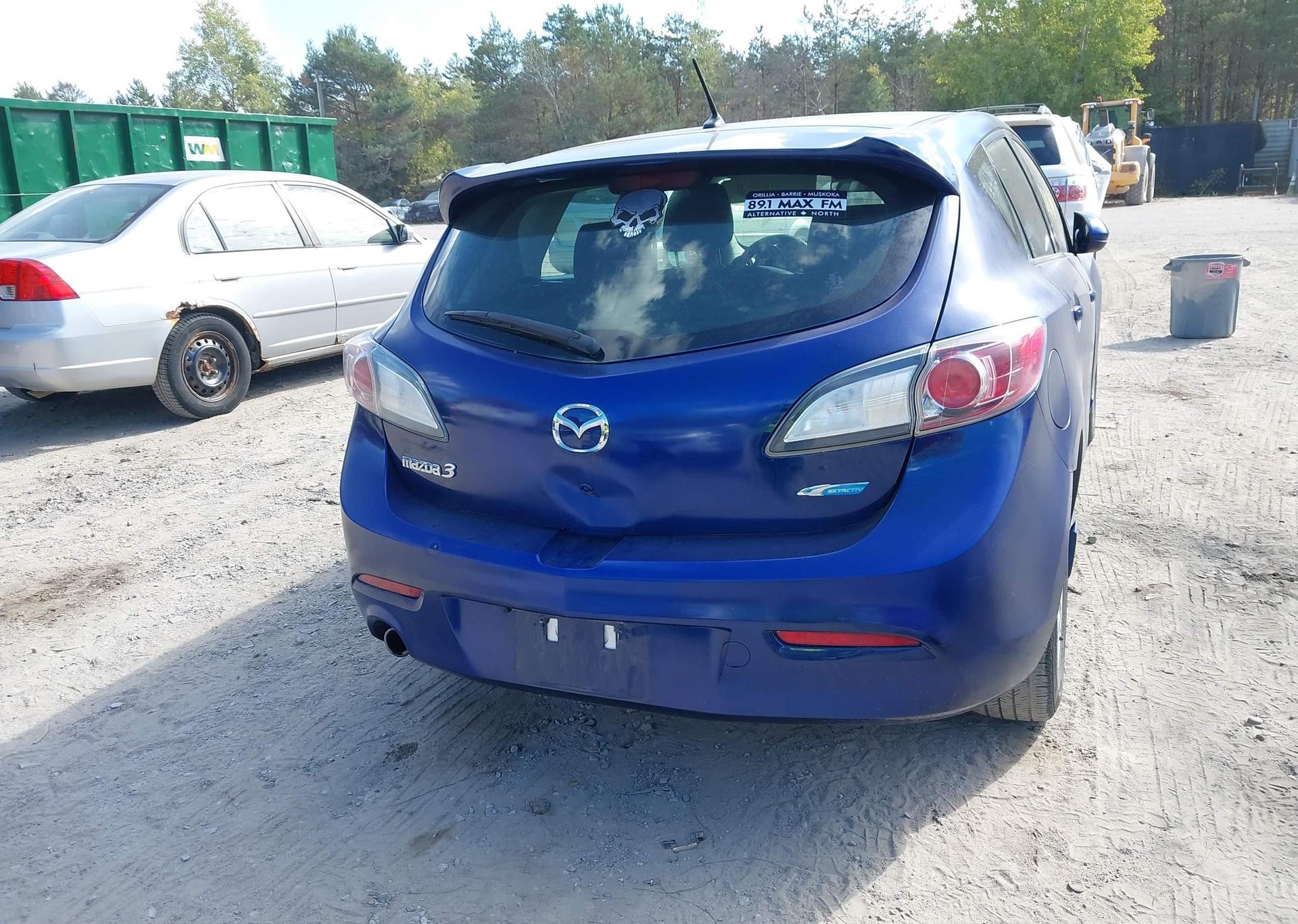 2012 MAZDA MAZDA3 GS-SKY