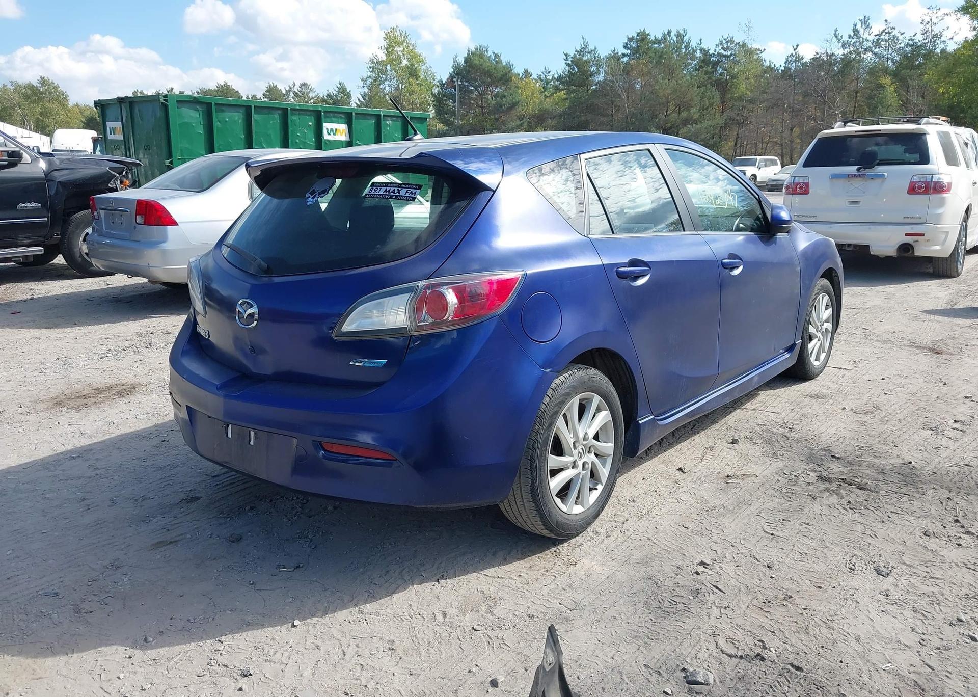 2012 MAZDA MAZDA3 GS-SKY