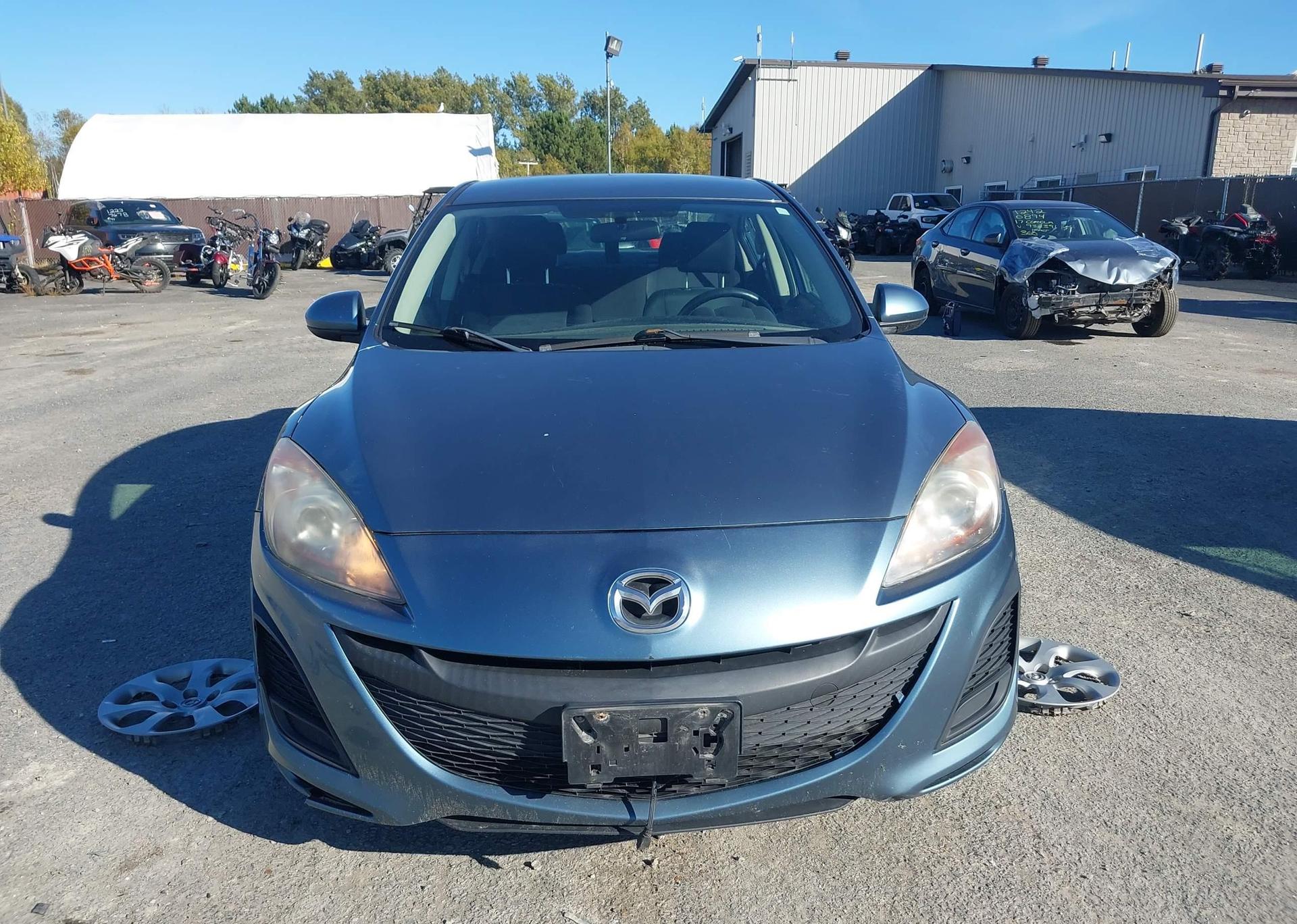 2010 MAZDA MAZDA3 GS