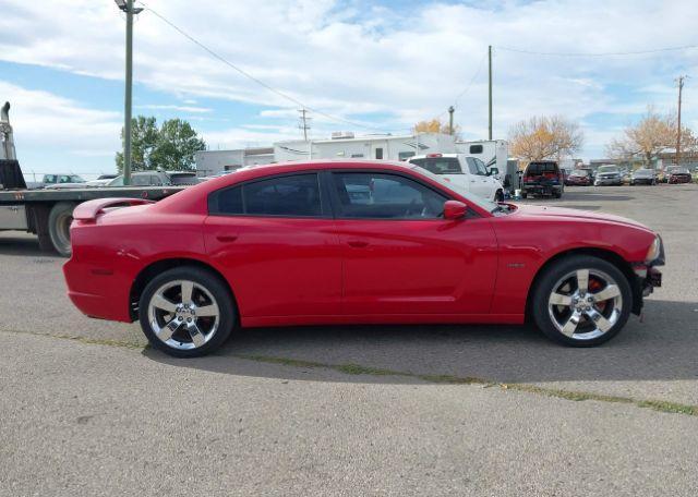 2011 DODGE CHARGER R