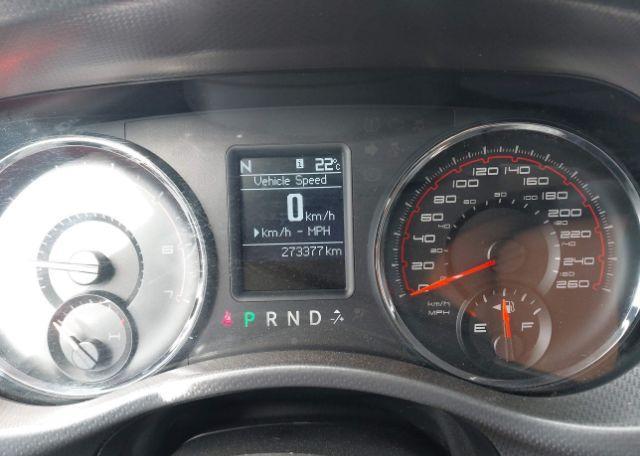 2011 DODGE CHARGER R