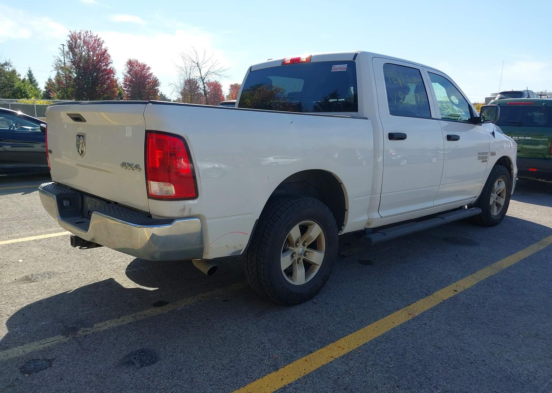 2022 RAM 1500 CLASSIC SLT