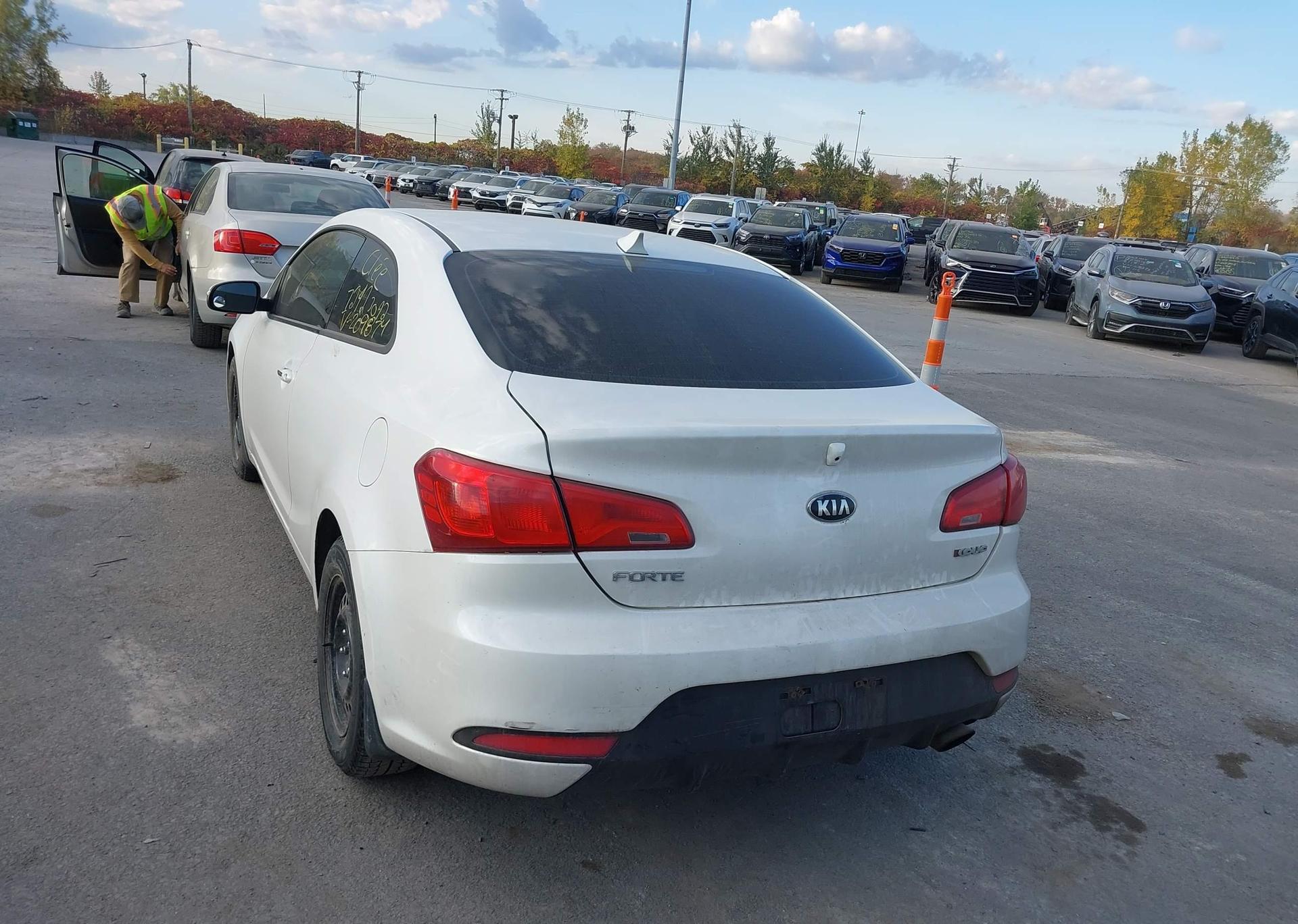 2014 KIA FORTE KOUP 2.0L EX
