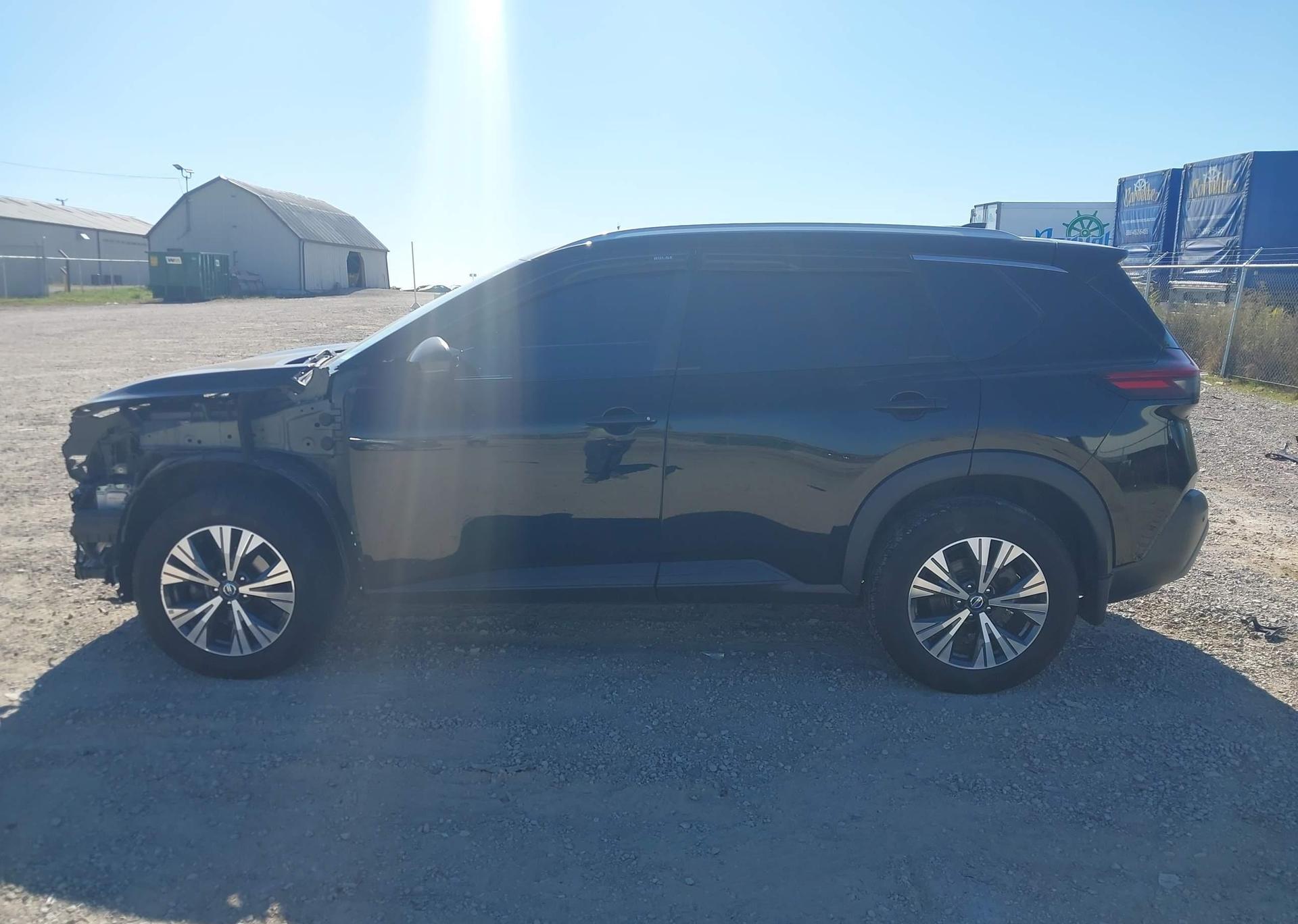 2021 NISSAN ROGUE SV