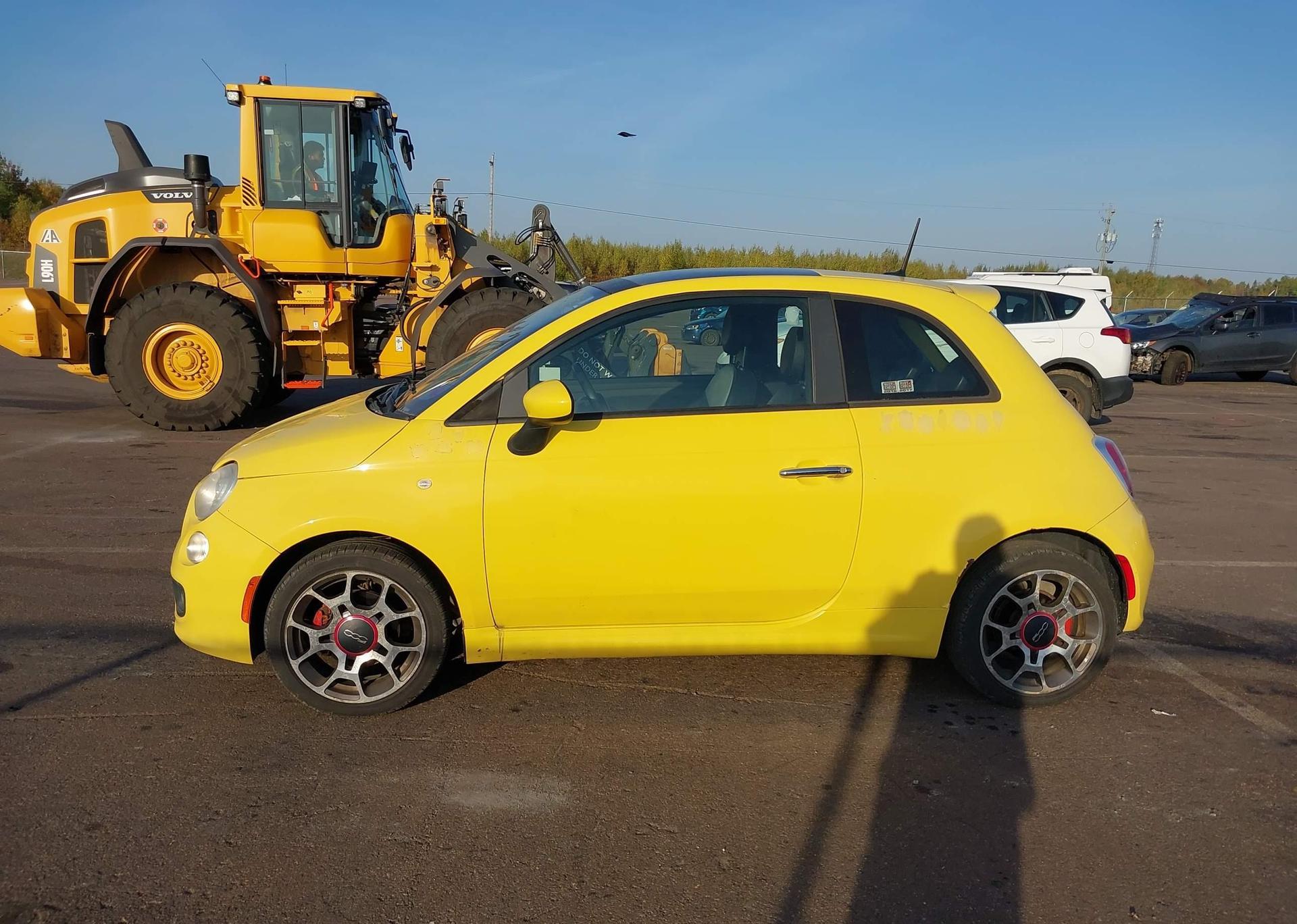 2012 FIAT 500 SPORT