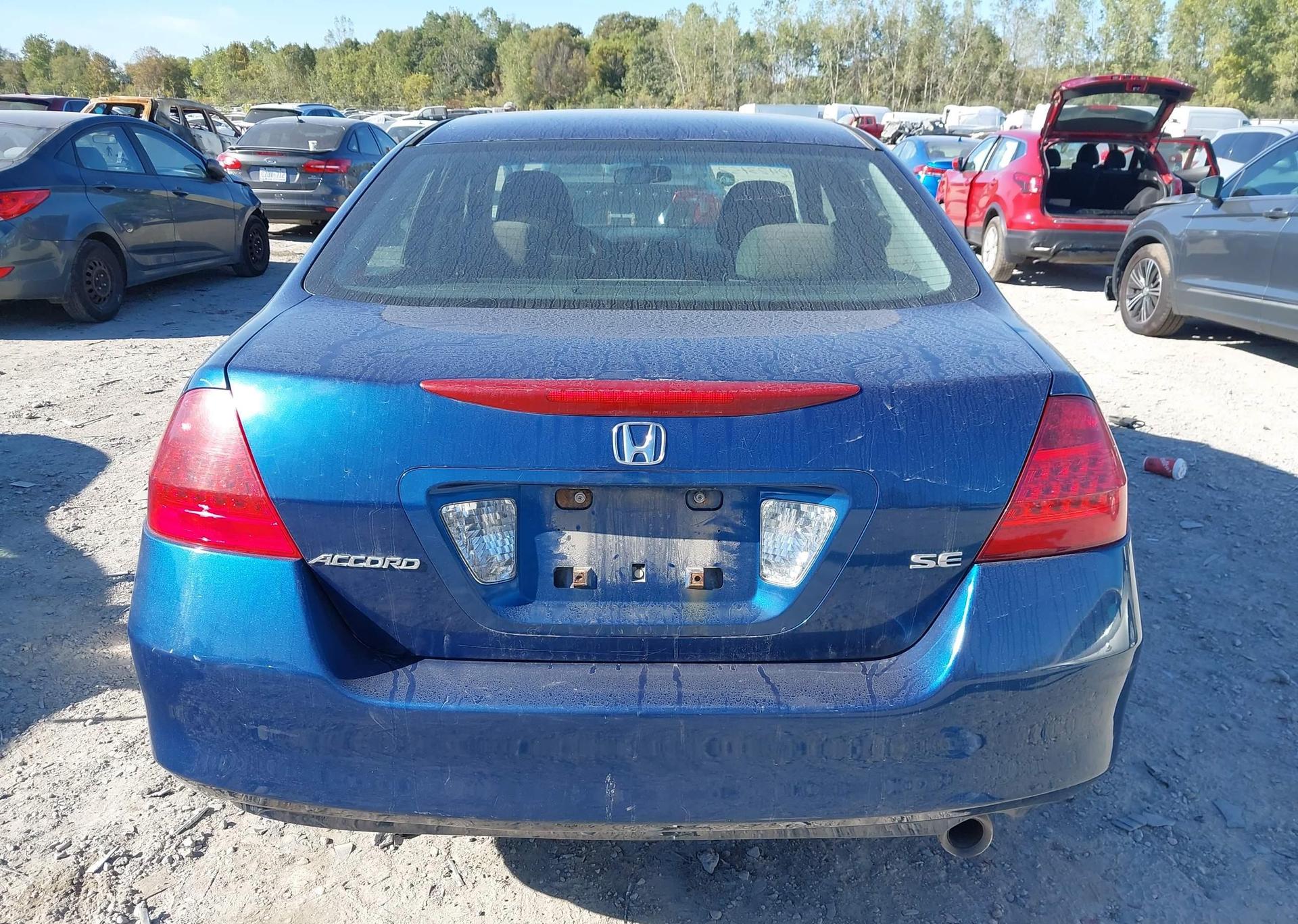 2006 HONDA ACCORD SE