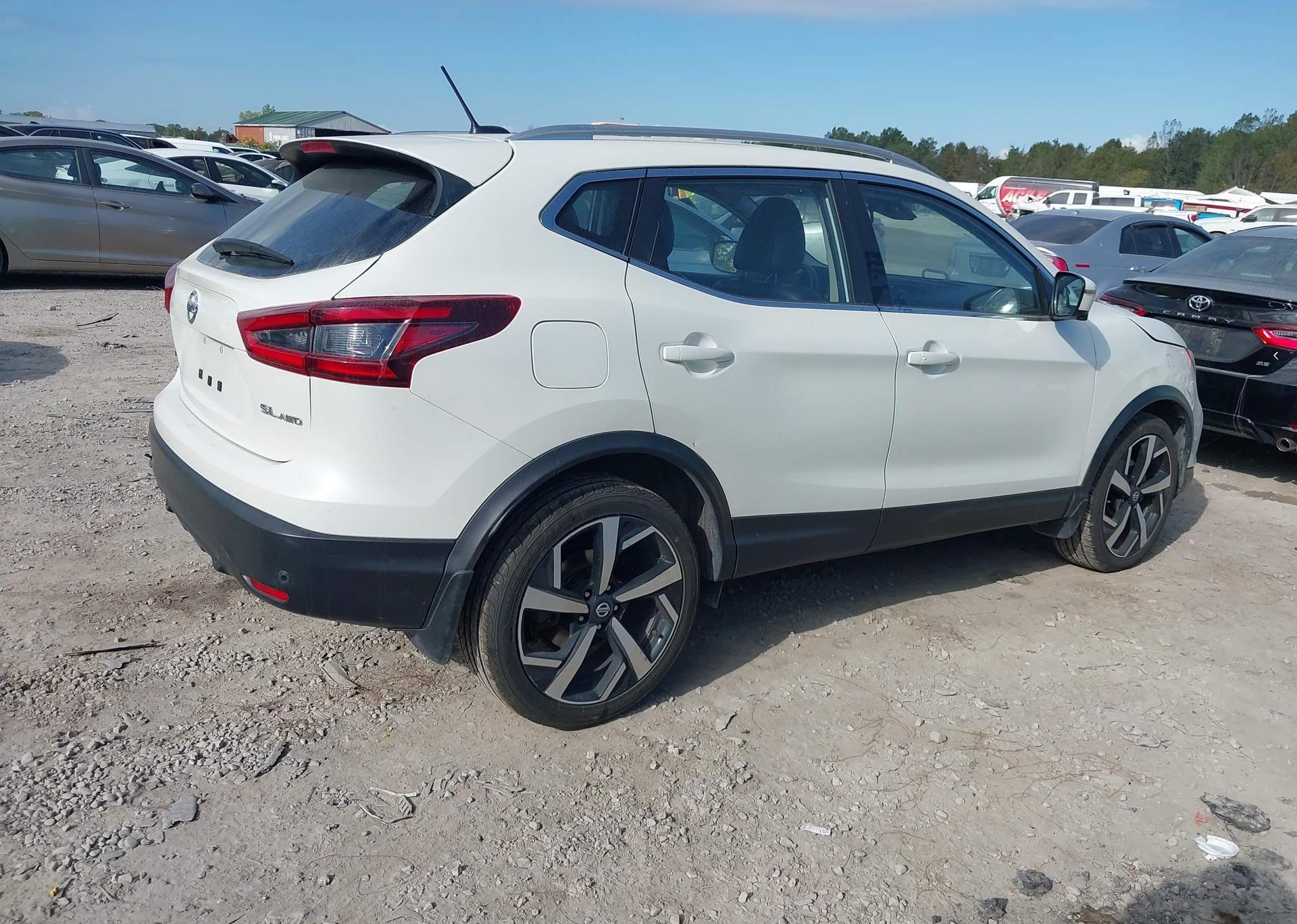 2023 NISSAN QASHQAI SV