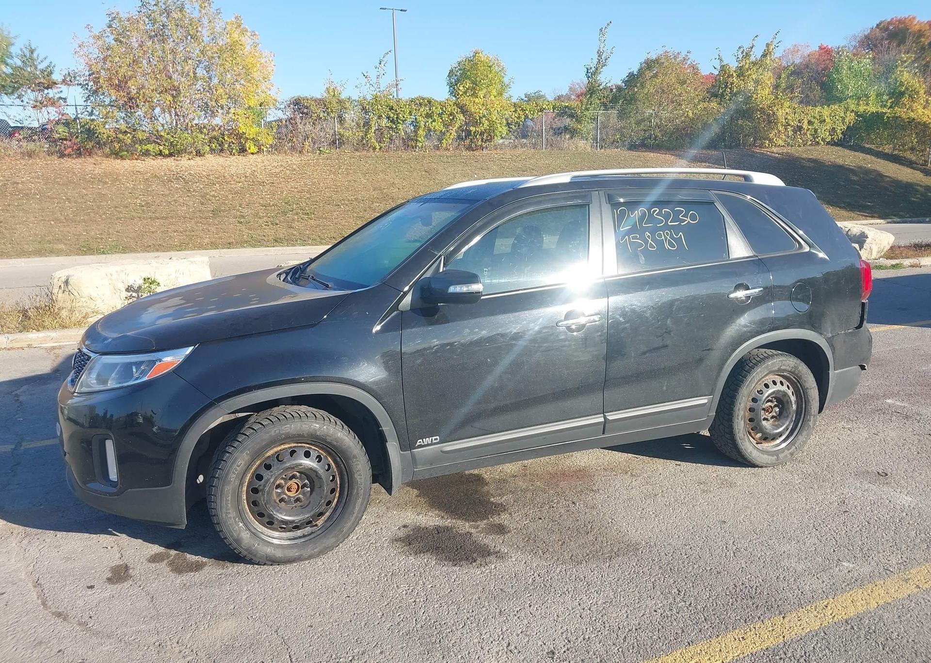 2014 KIA SORENTO LX V6