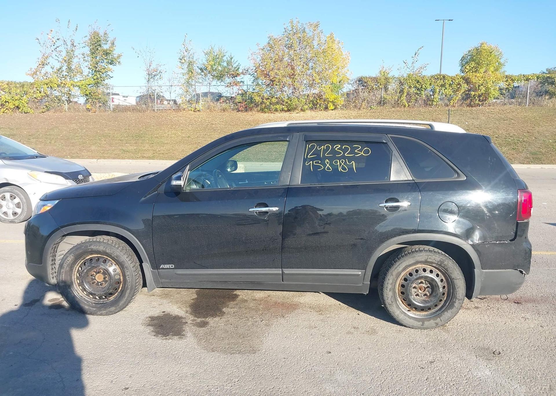 2014 KIA SORENTO LX V6