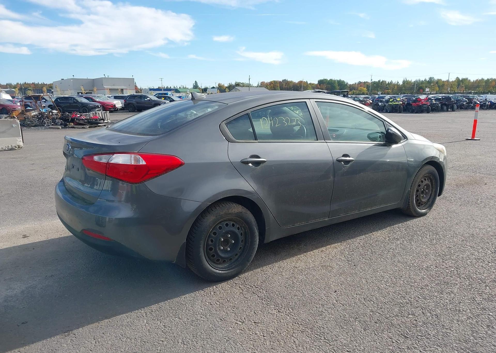 2014 KIA FORTE LX
