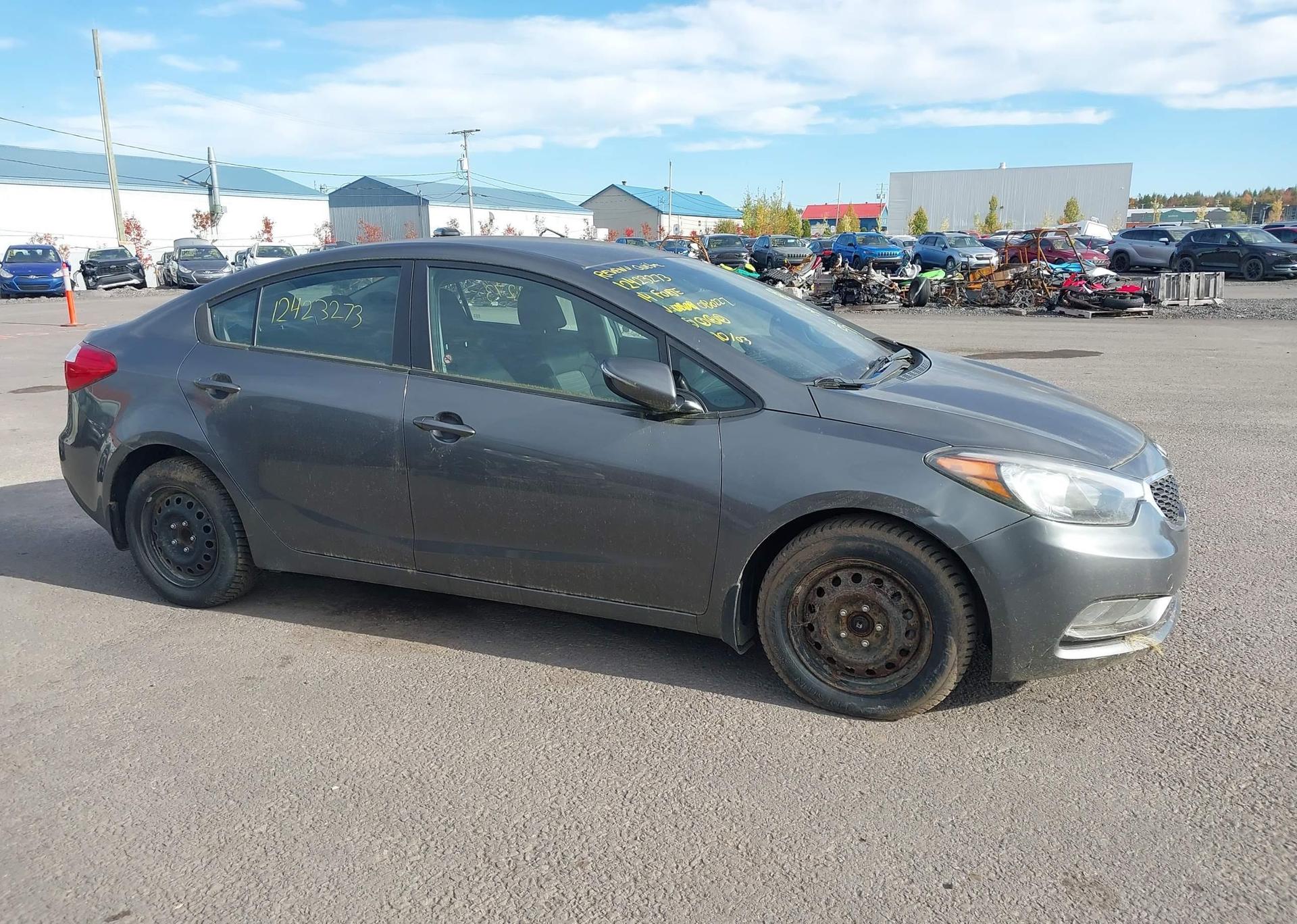 2014 KIA FORTE LX