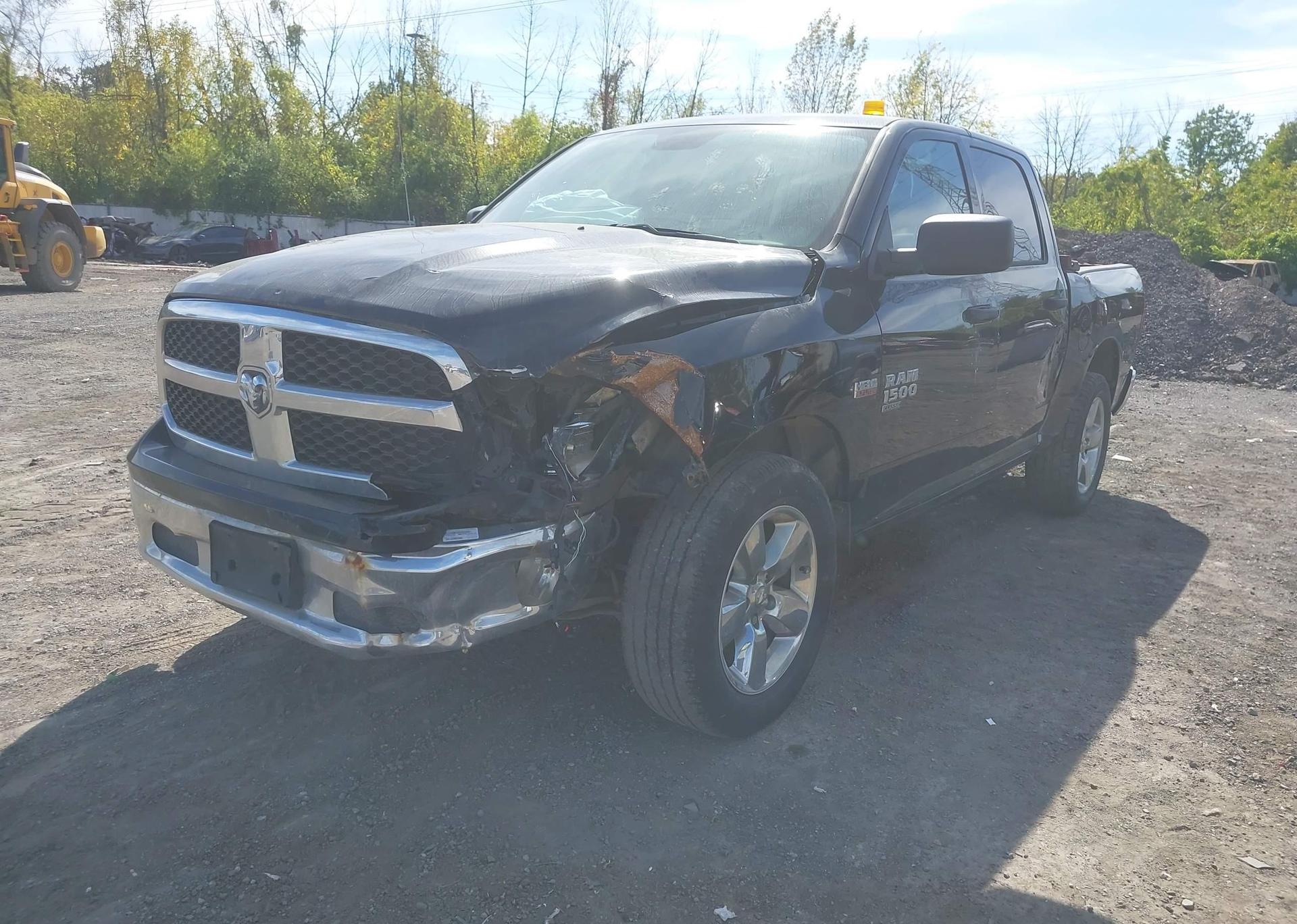 2019 RAM 1500 CLASSIC TRADESMAN
