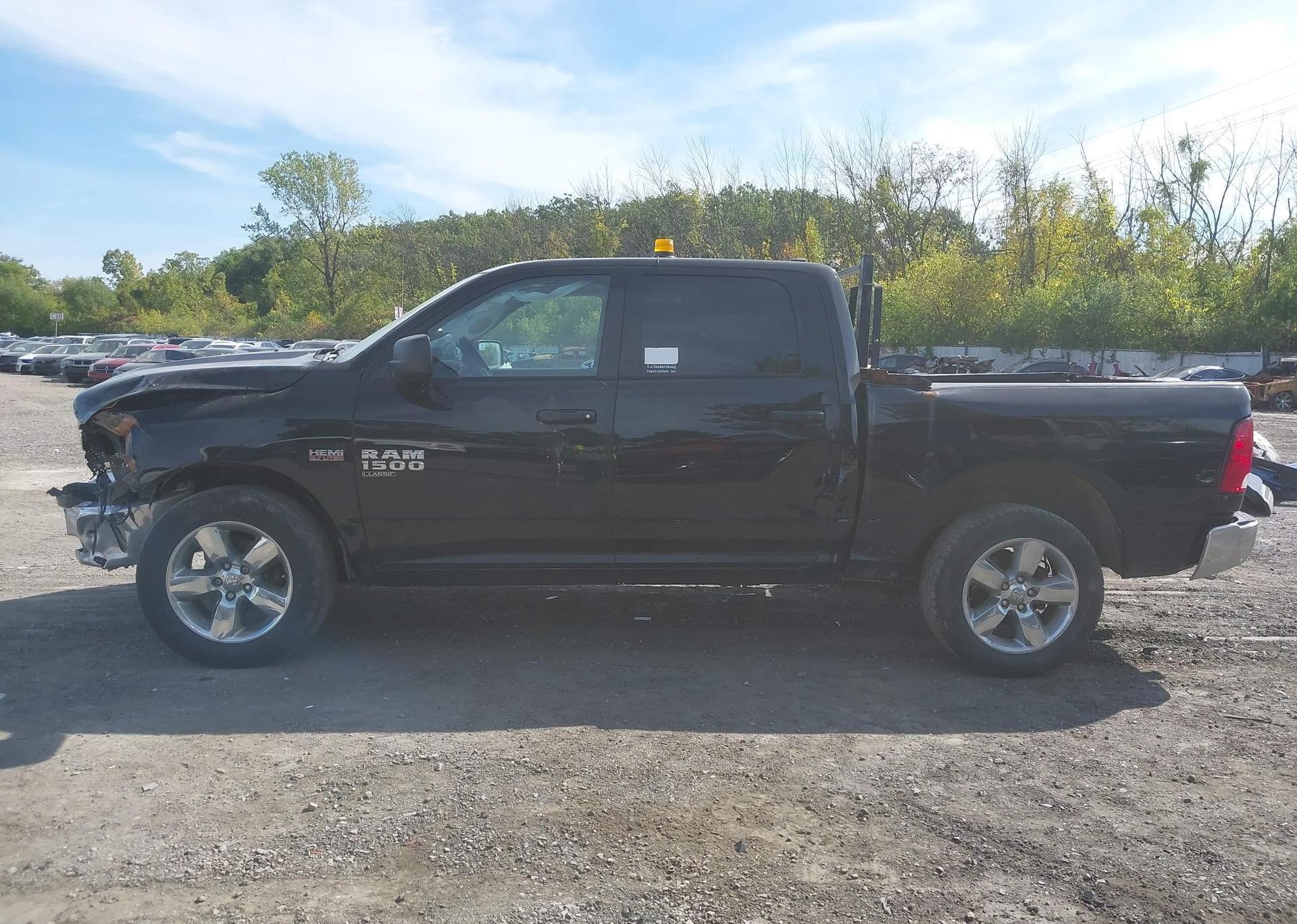 2019 RAM 1500 CLASSIC TRADESMAN