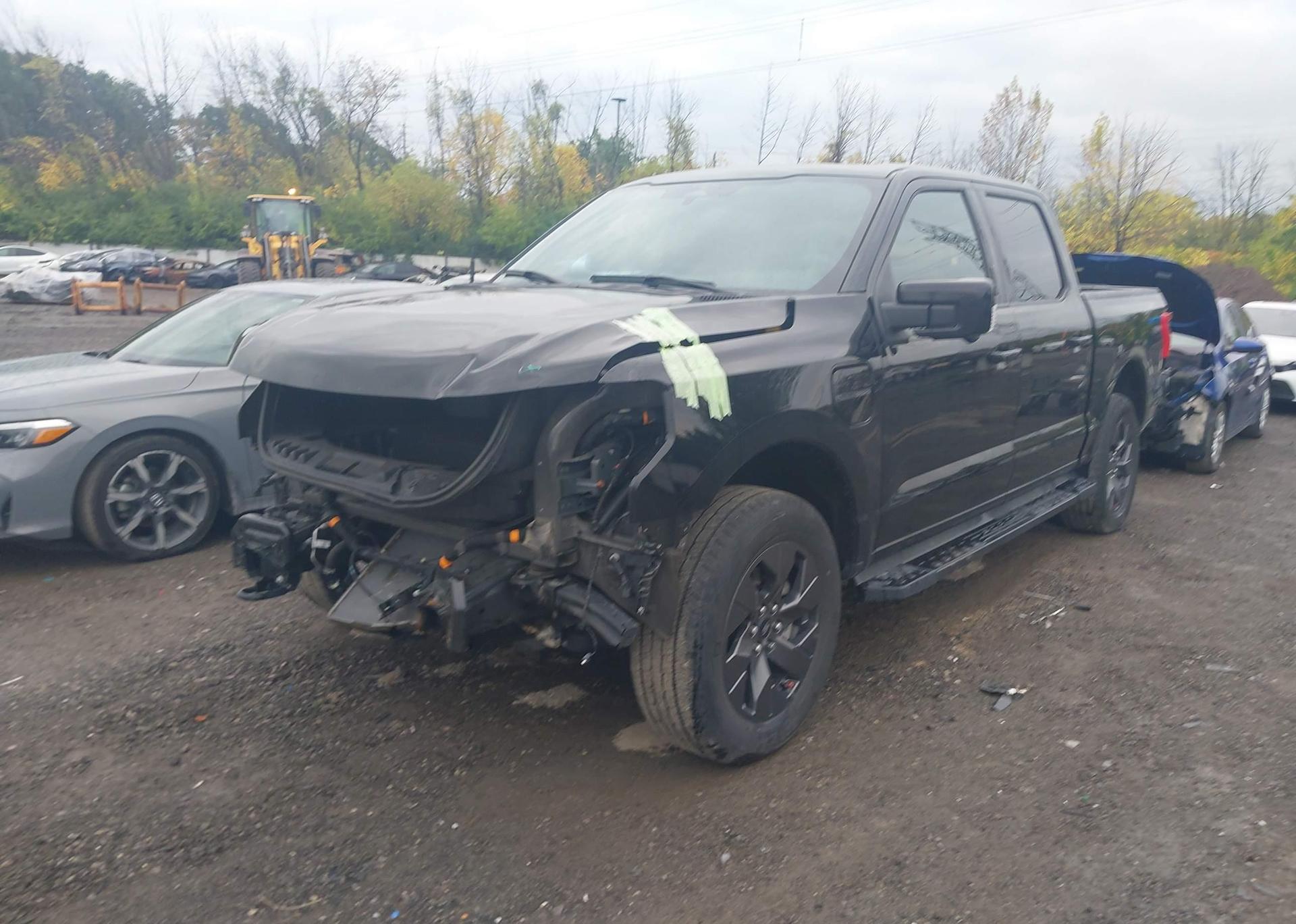 2023 FORD F-150 LIGHTNING LARIAT