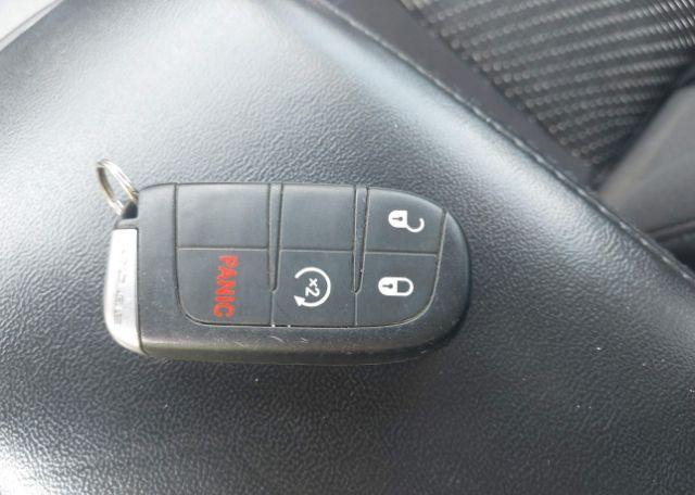 2013 DODGE JOURNEY SXT