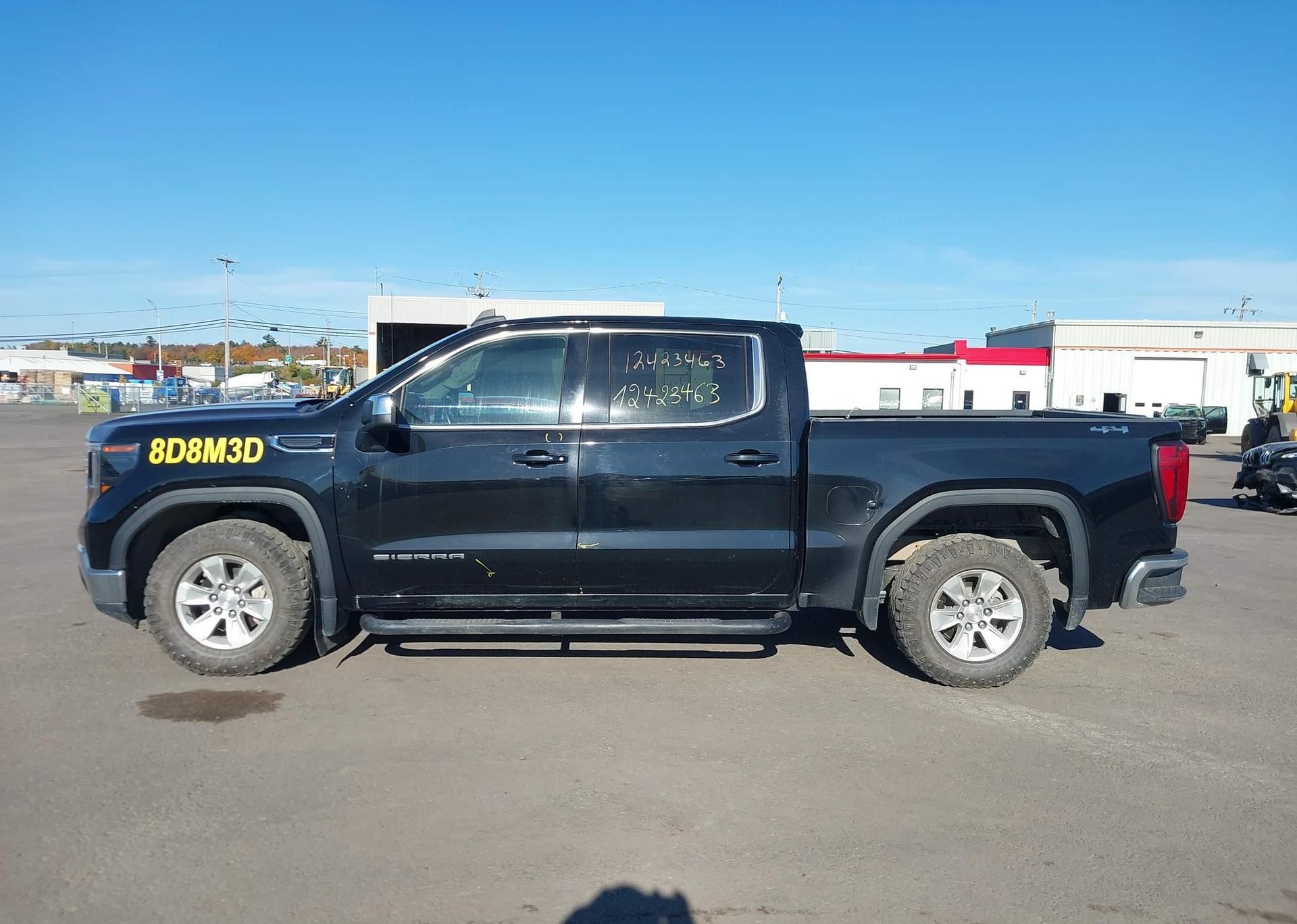 2023 GMC SIERRA K1500 SLE