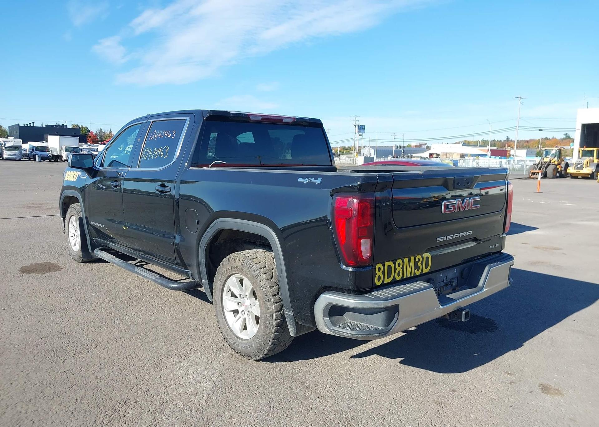 2023 GMC SIERRA K1500 SLE