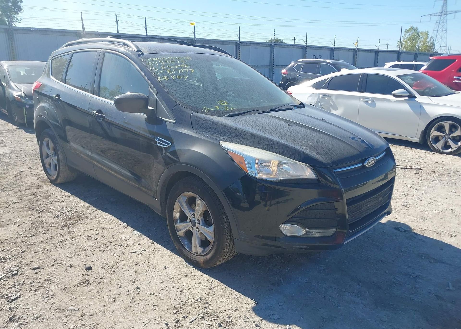 2016 FORD ESCAPE SE