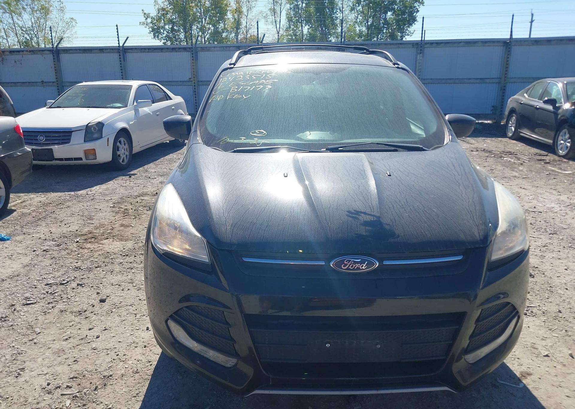 2016 FORD ESCAPE SE