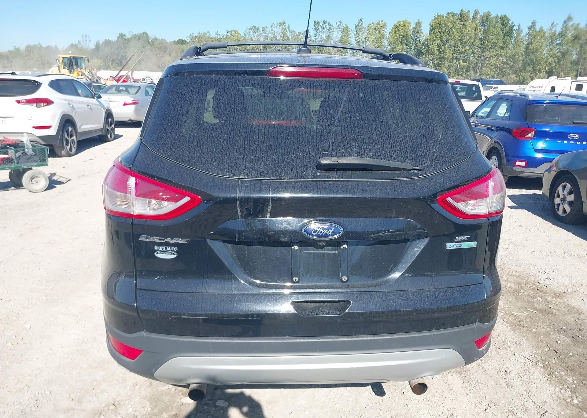 2016 FORD ESCAPE SE