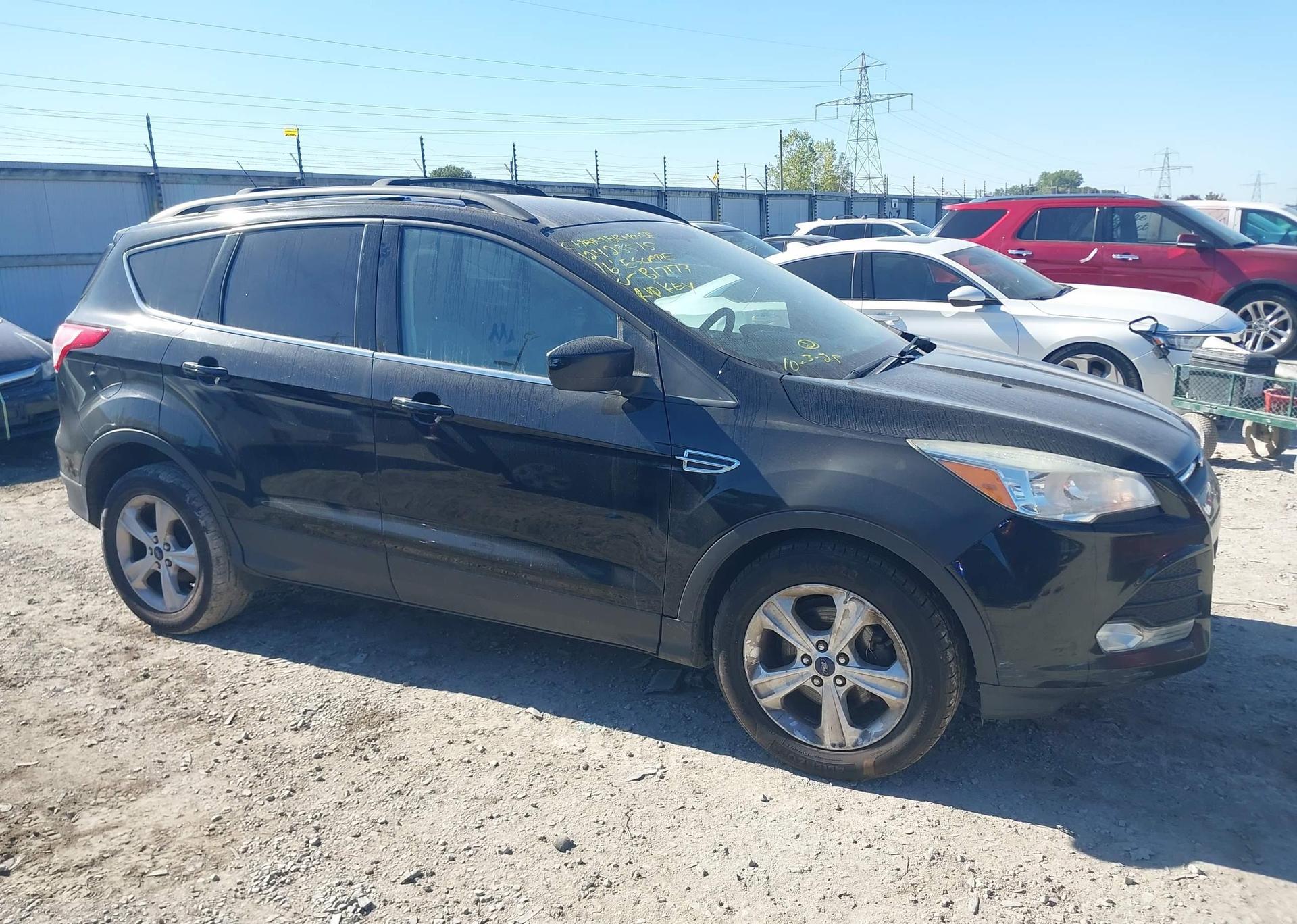 2016 FORD ESCAPE SE