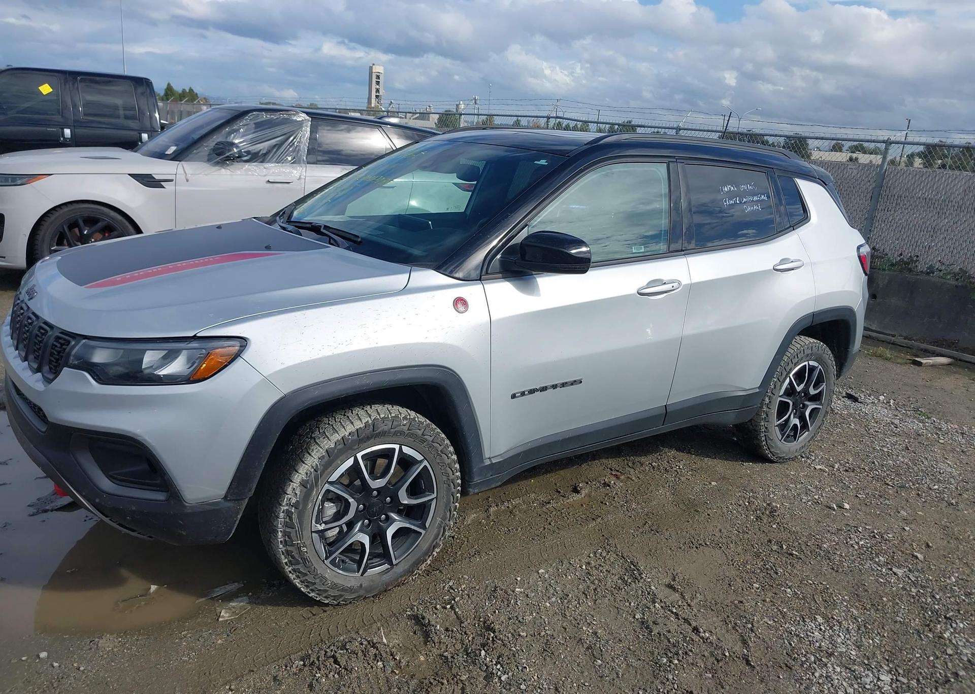 2024 JEEP COMPASS TRAILHAWK