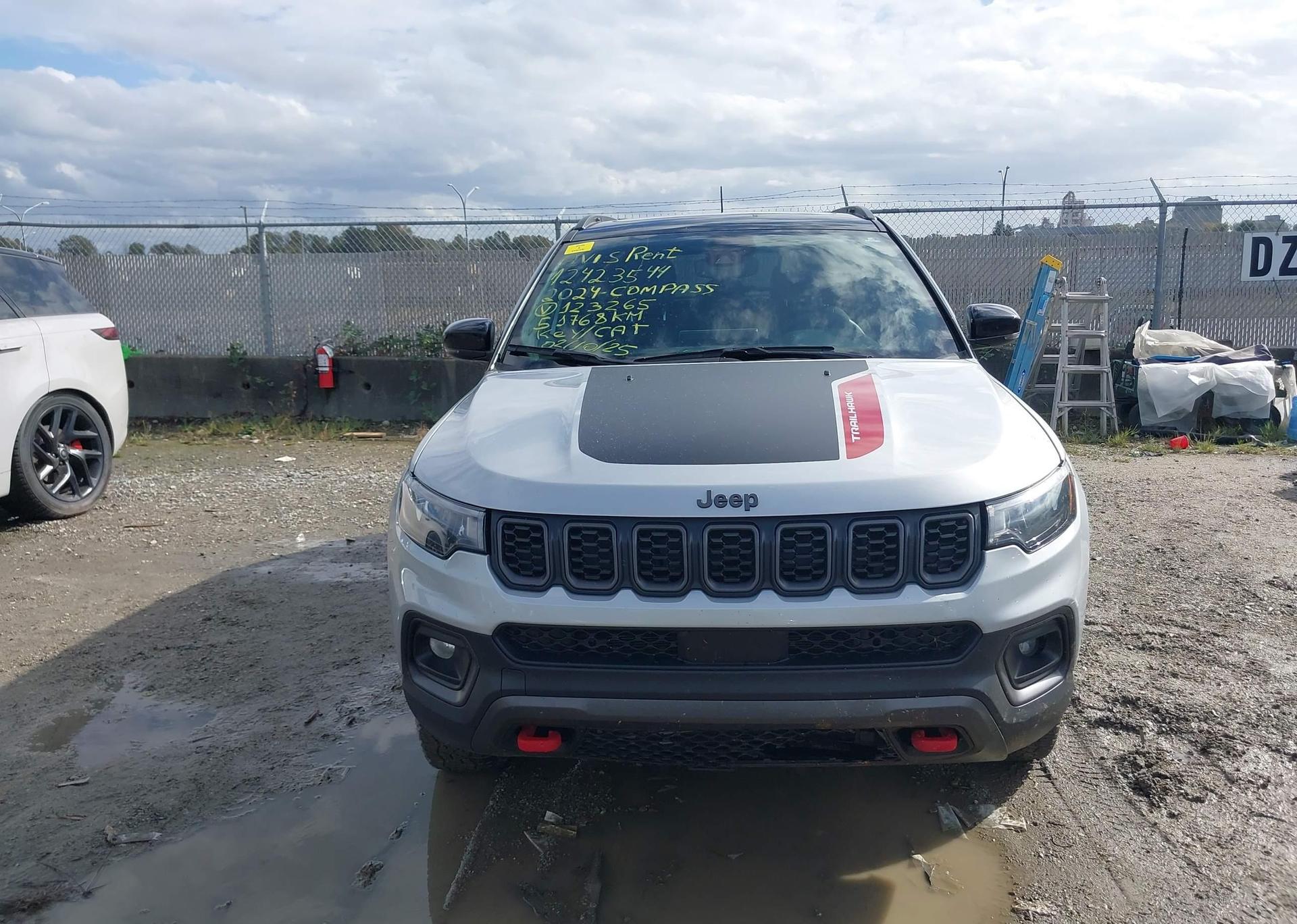 2024 JEEP COMPASS TRAILHAWK