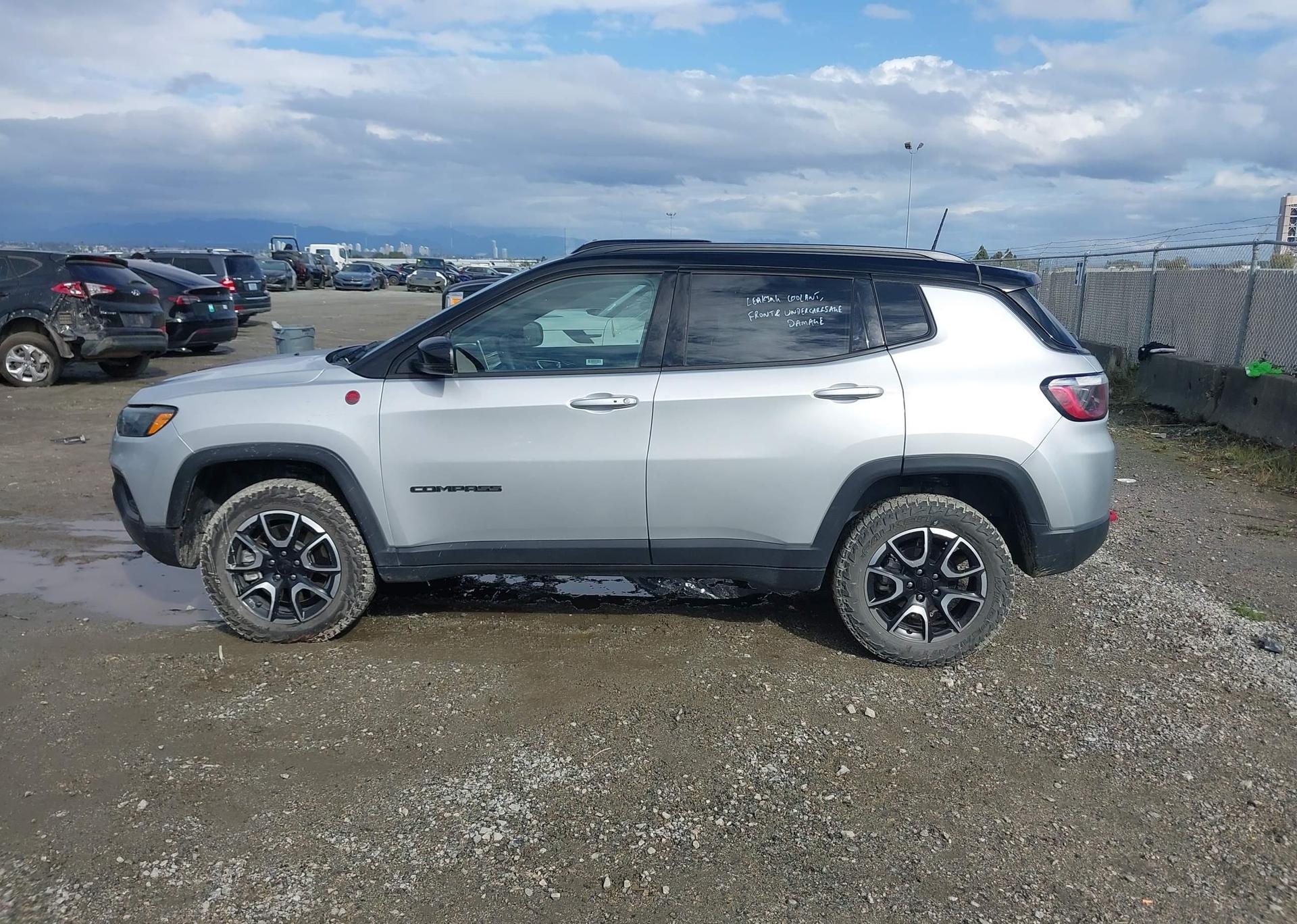 2024 JEEP COMPASS TRAILHAWK