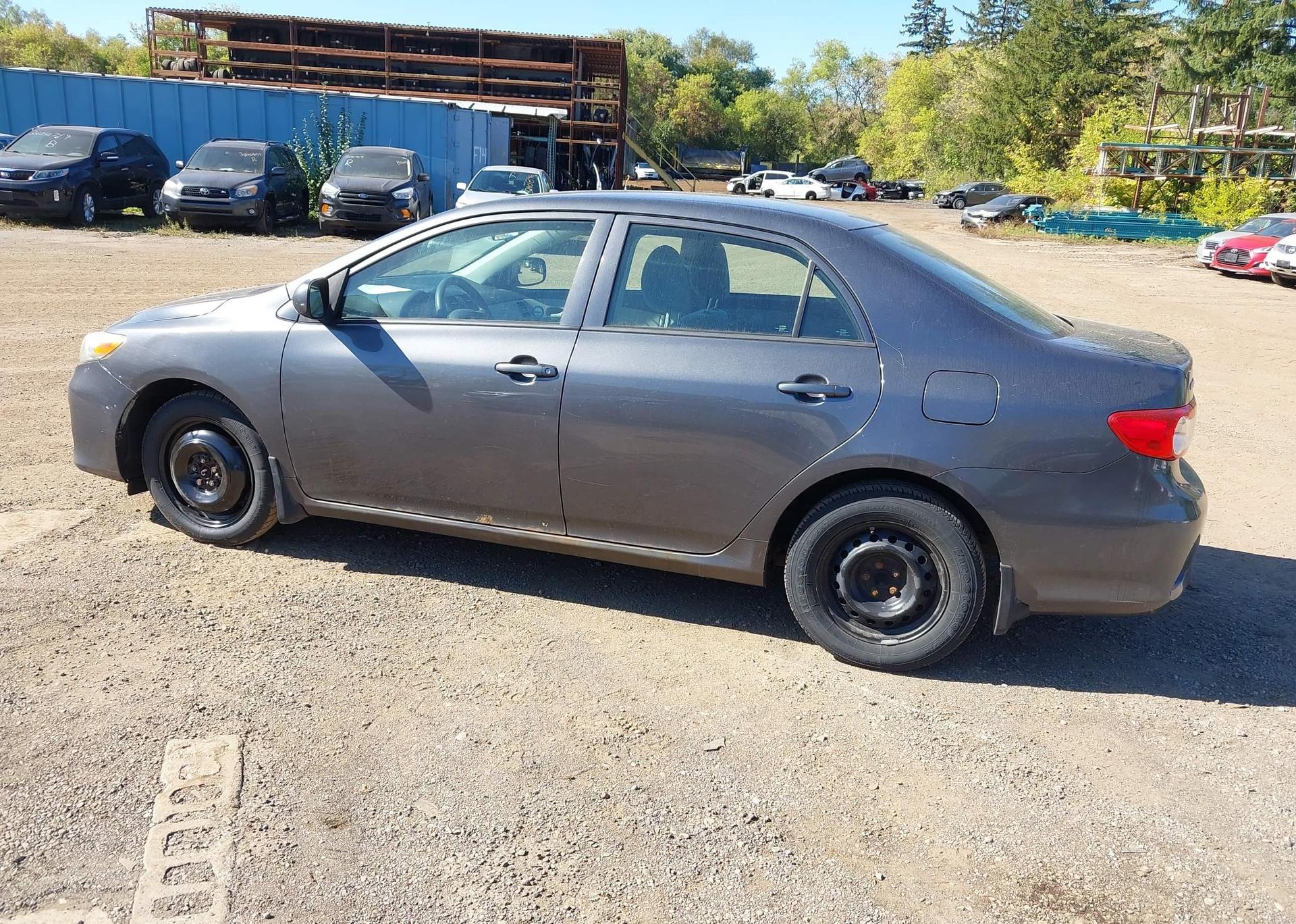 2011 TOYOTA COROLLA S
