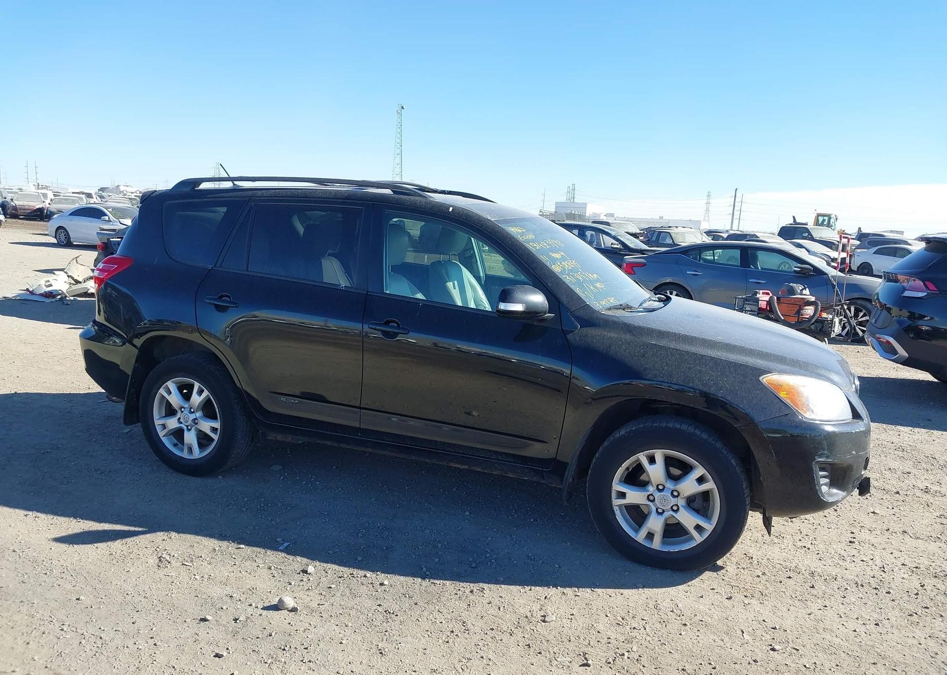 2011 TOYOTA RAV4