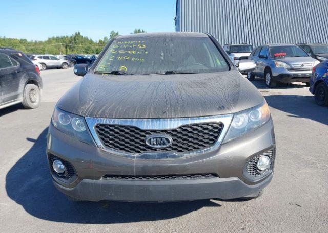 2012 KIA SORENTO LX