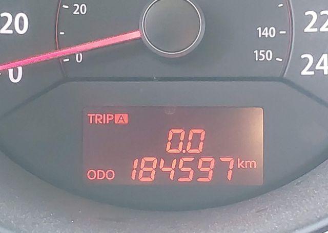 2012 KIA SORENTO LX