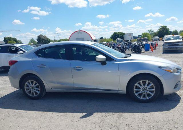 2018 MAZDA 3 GS