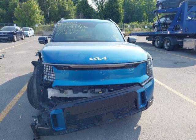 2025 KIA EV9 LAND W