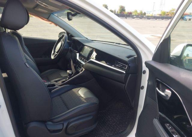 2022 KIA NIRO EX