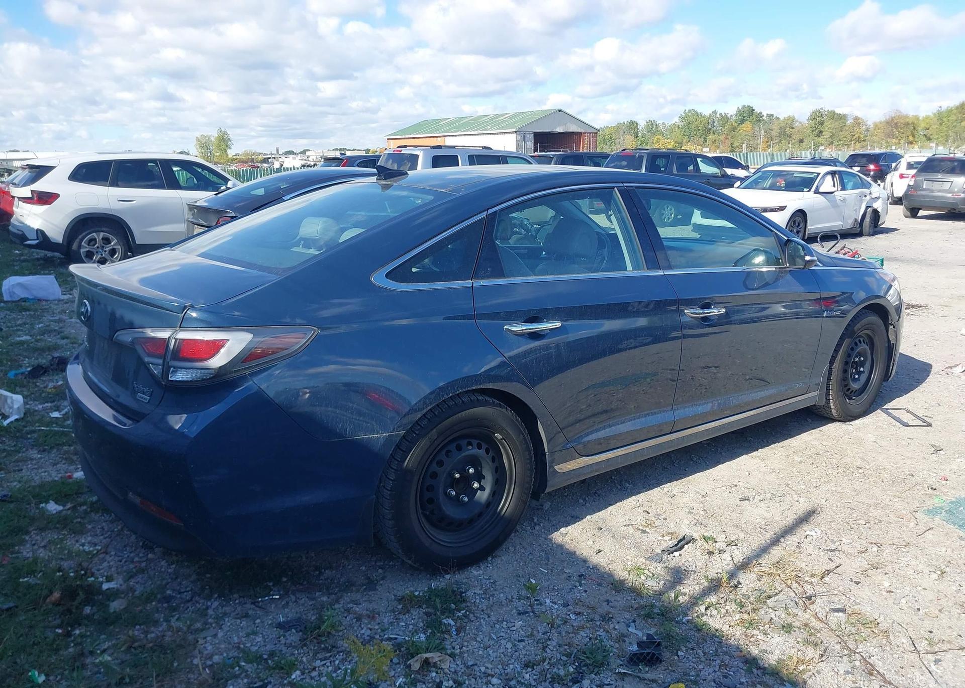 2016 HYUNDAI SONATA HYBRID