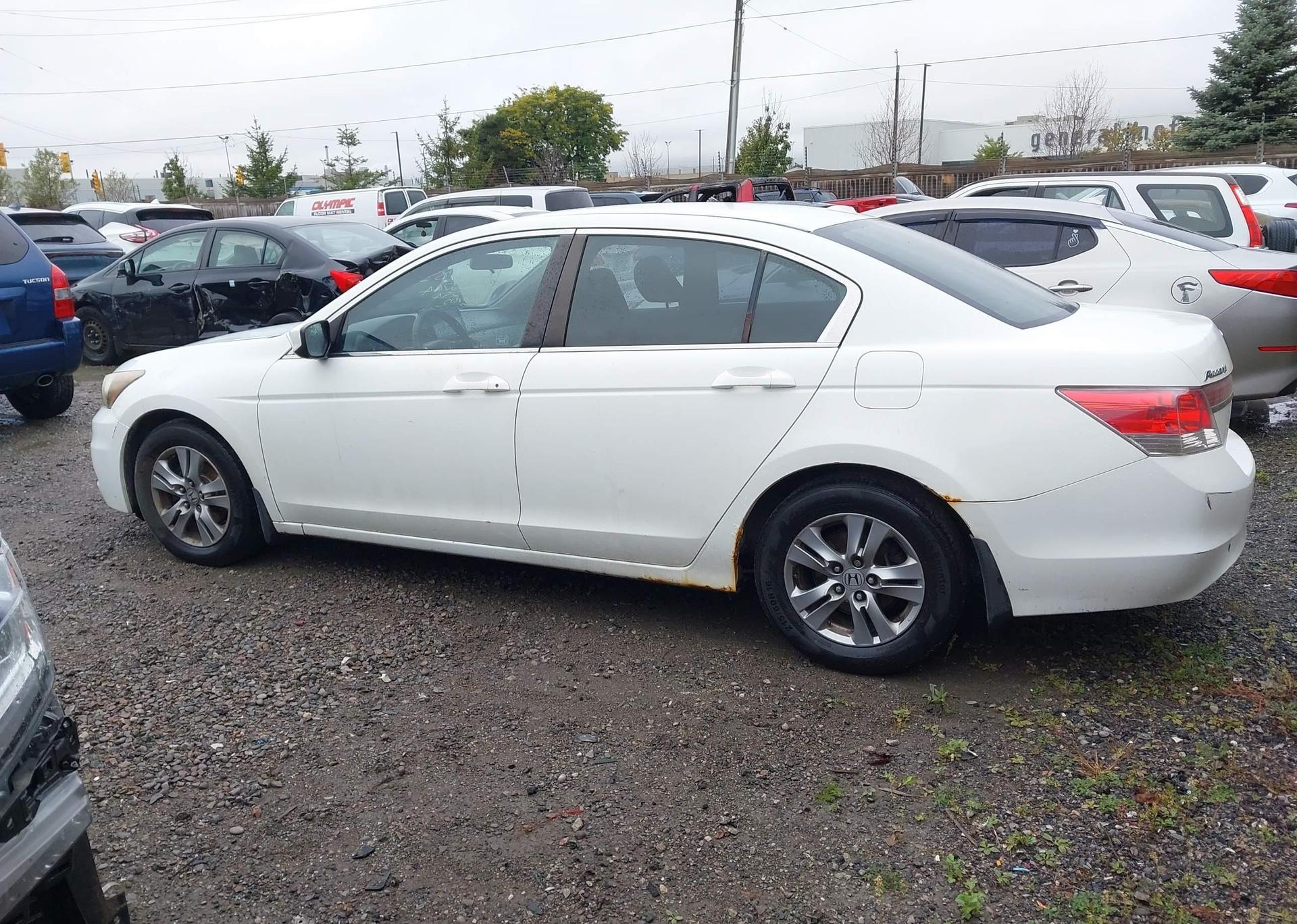 2011 HONDA ACCORD