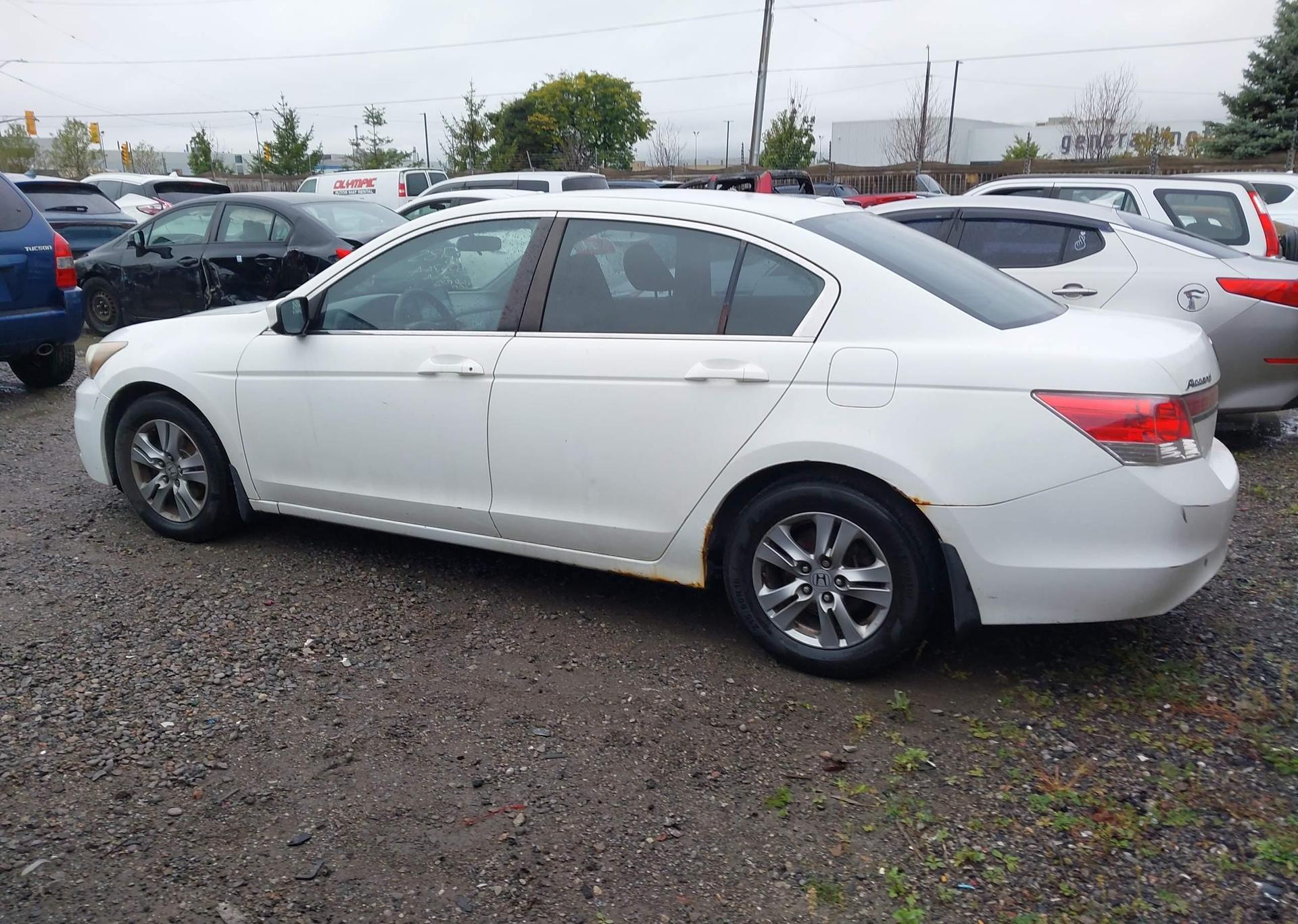 2011 HONDA ACCORD